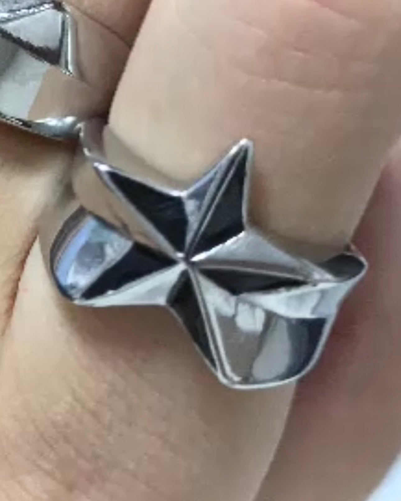 NAUTICAL STAR RING