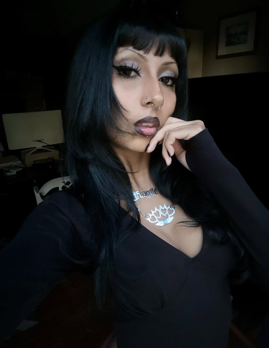 FRAGILE NECKLACE