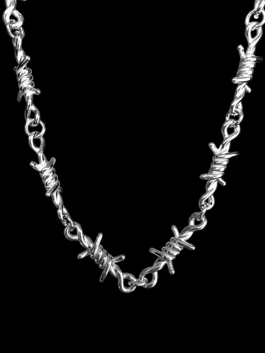 MINI BARBED WIRE NECKLACE