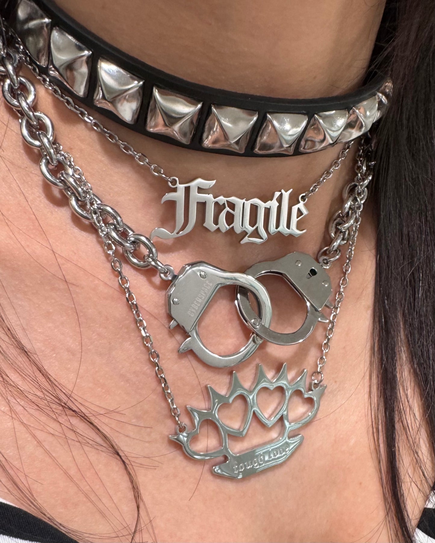 HANDCUFFS NECKLACE