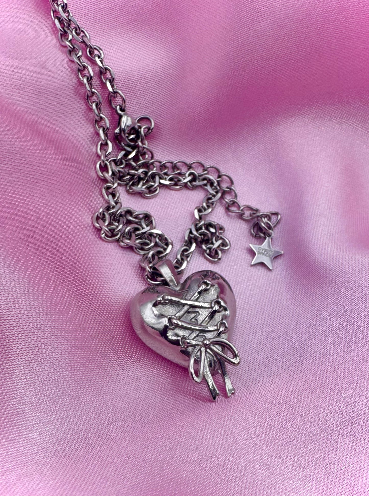 CORSET HEART NECKLACE