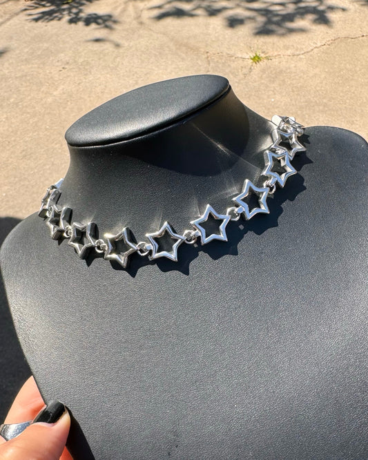 STAR STRUCK NECKLACE