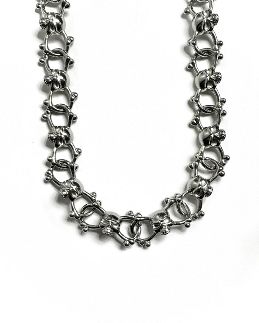 SKULL AND CROSSBONES NECKLACE