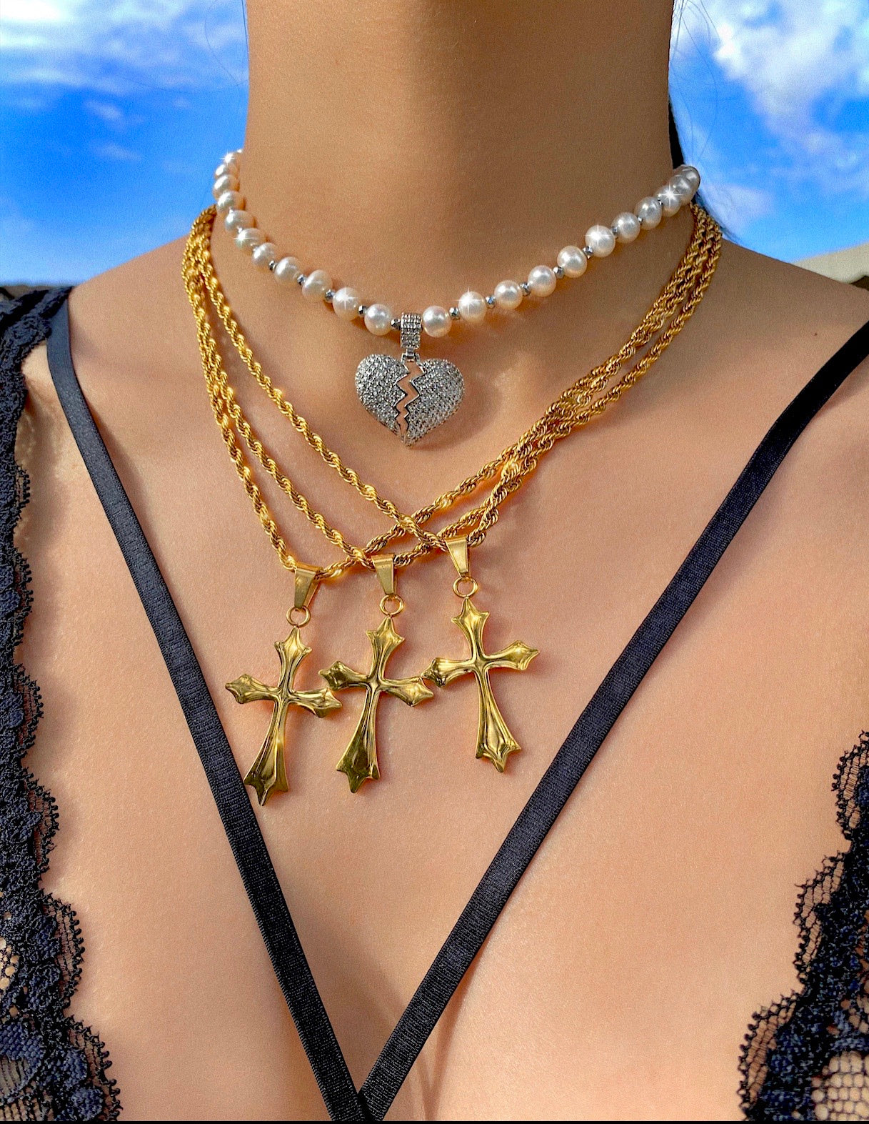 PEARL BROKEN HEART NECKLACE