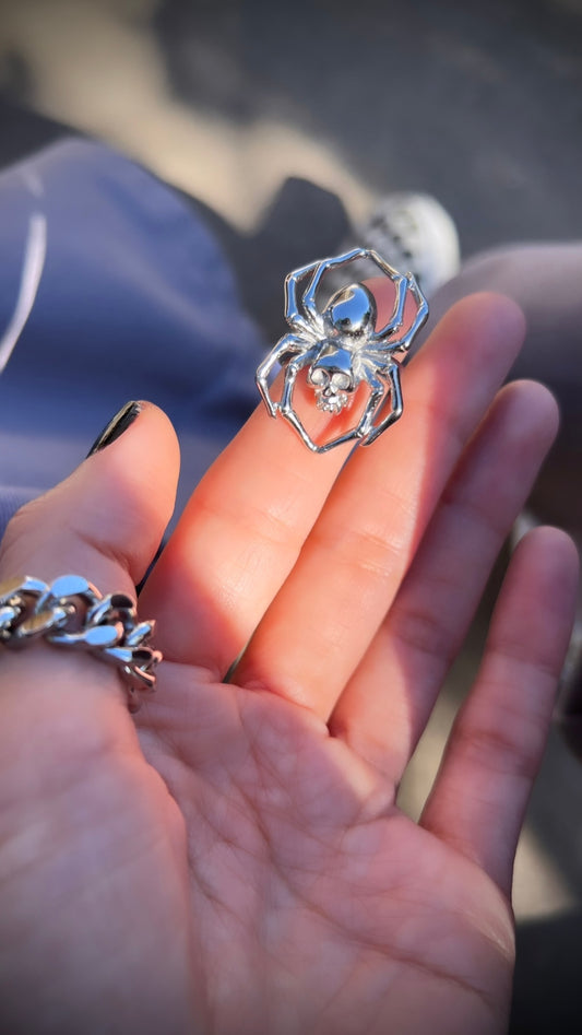 SKULL SPIDER RING