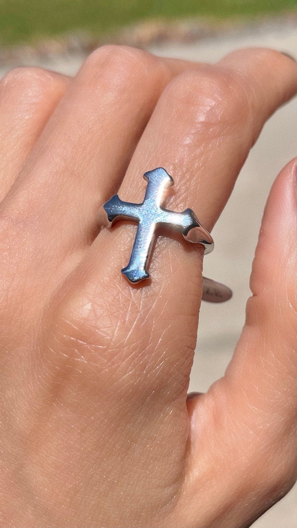 SINNER CROSS RING