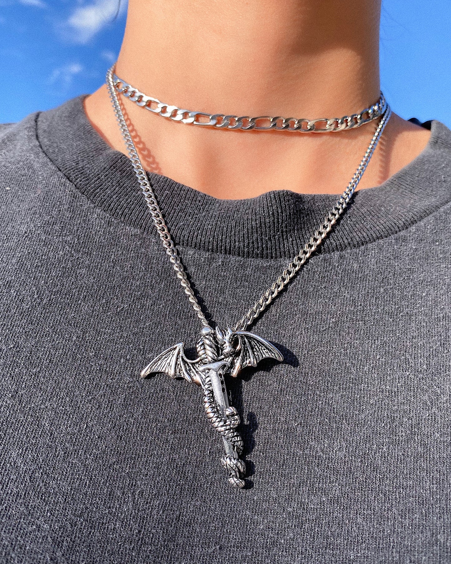 KEEP UR DAGGER SHARP NECKLACE