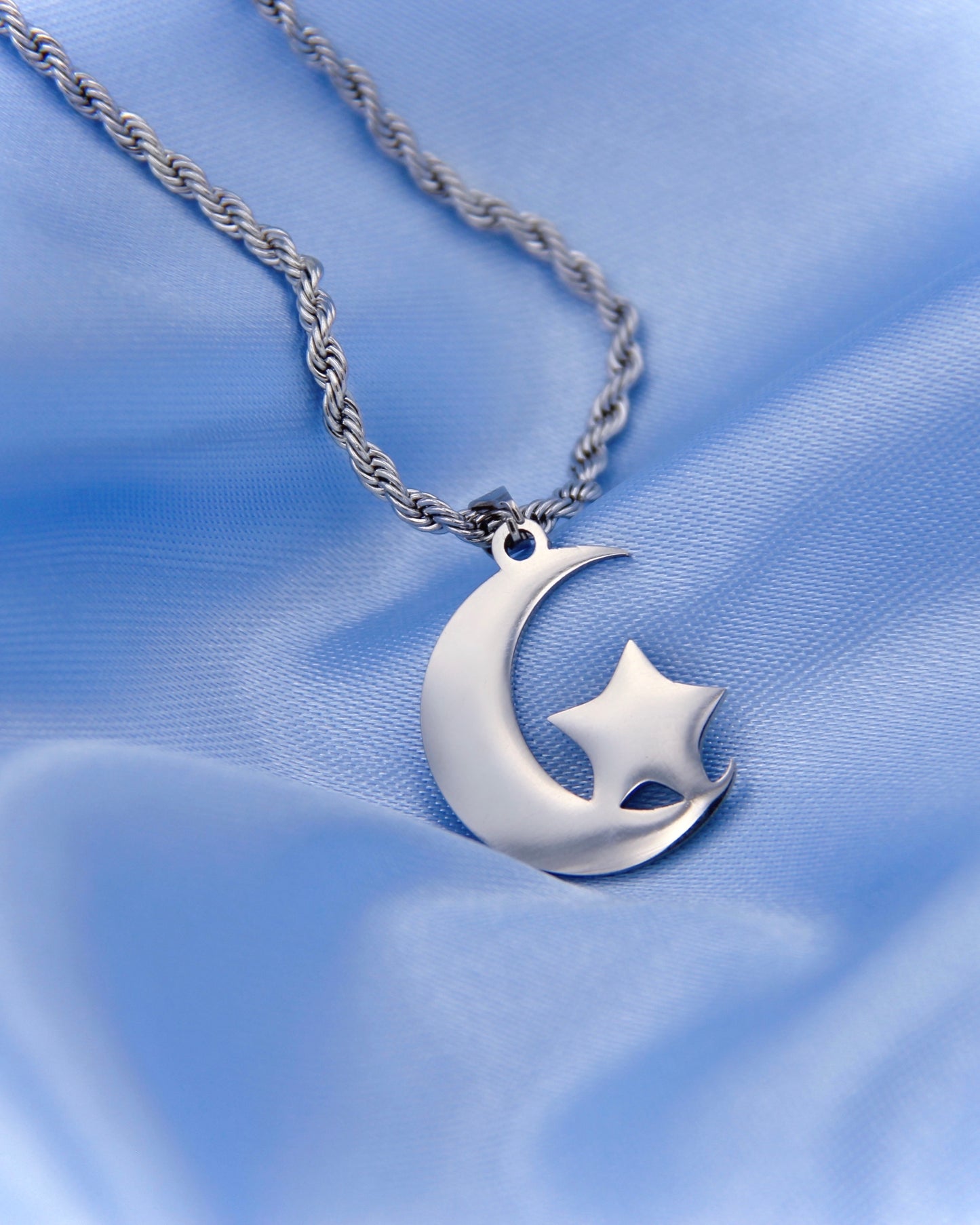 NIGHT SKY NECKLACE