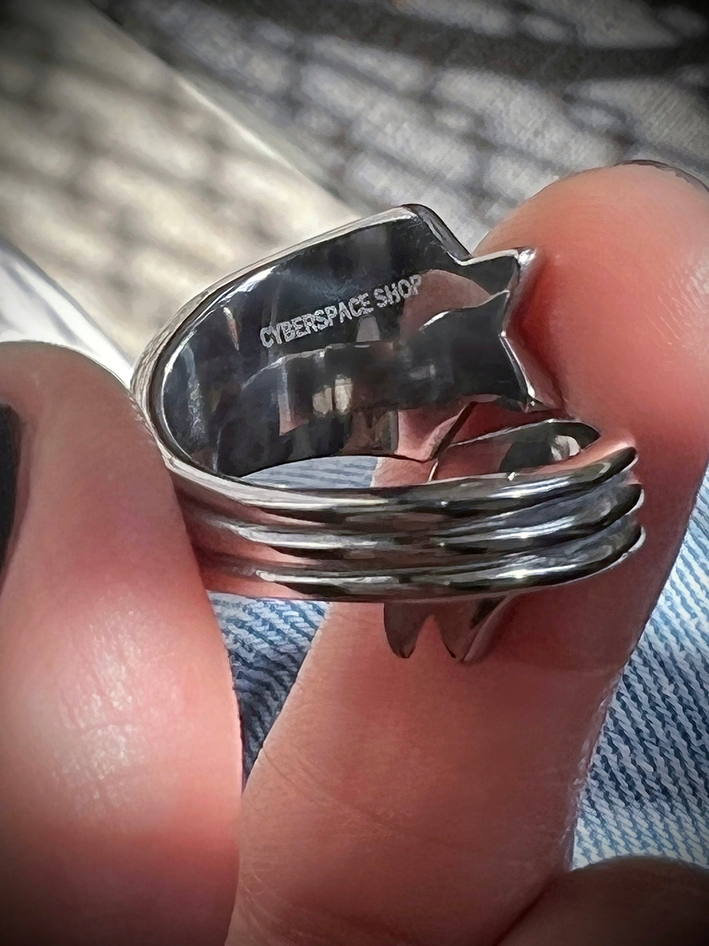 SHOOTING STAR RING