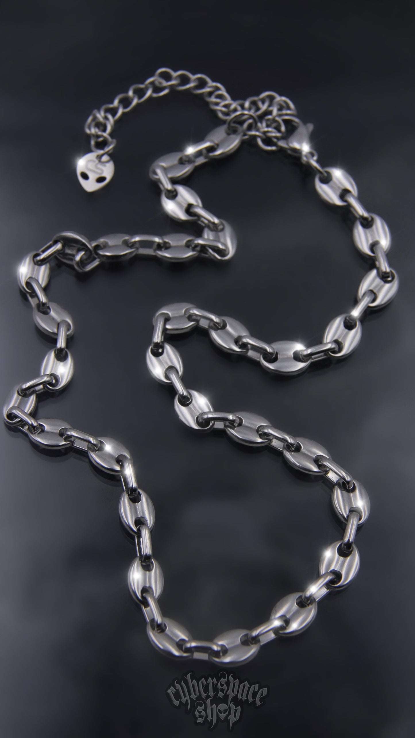 LIL GUCCI LINK NECKLACE