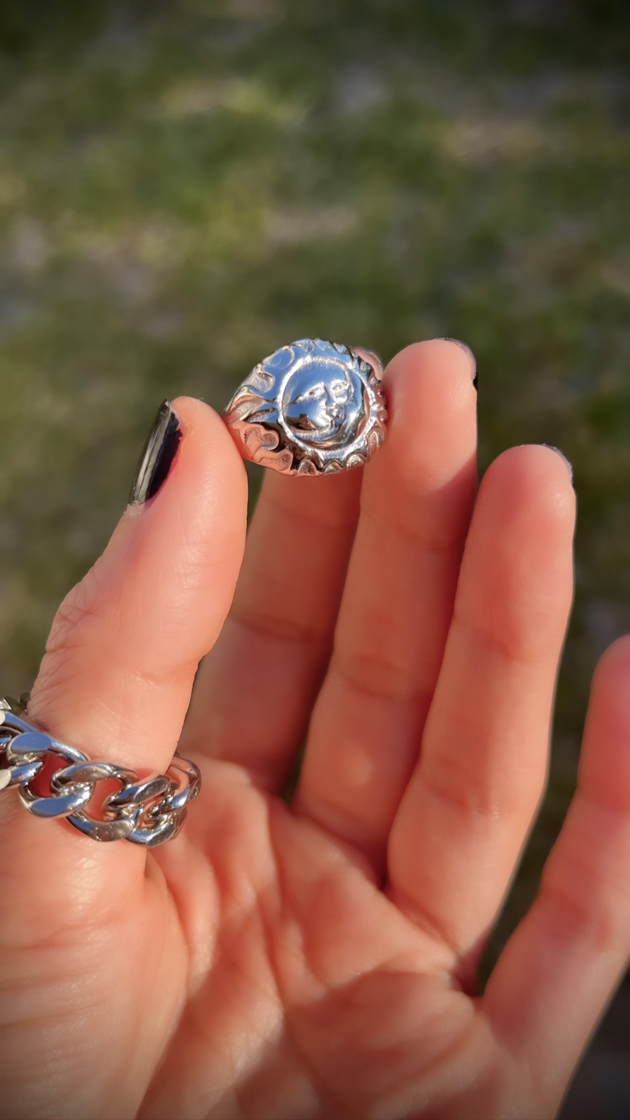 SUN MOON KISS RING