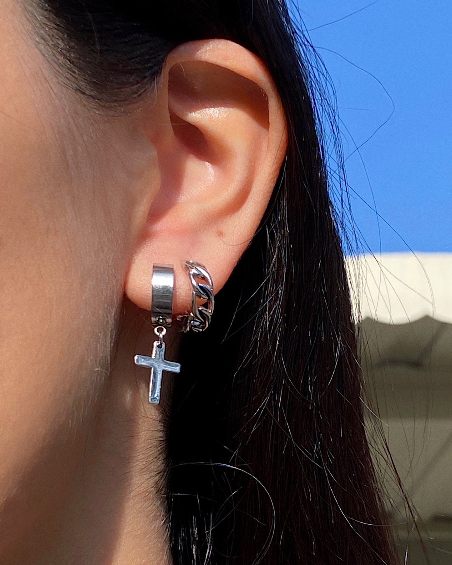THE ESSENTIAL CROSS EARRINGS