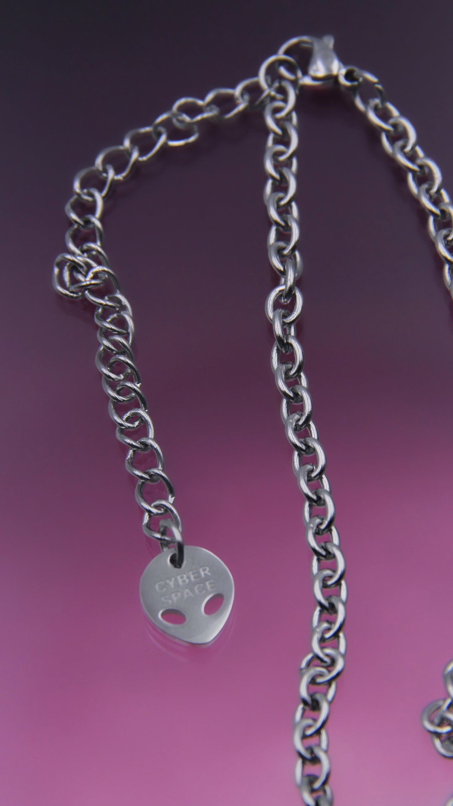 HAPPY MUSHROOM NECKLACE