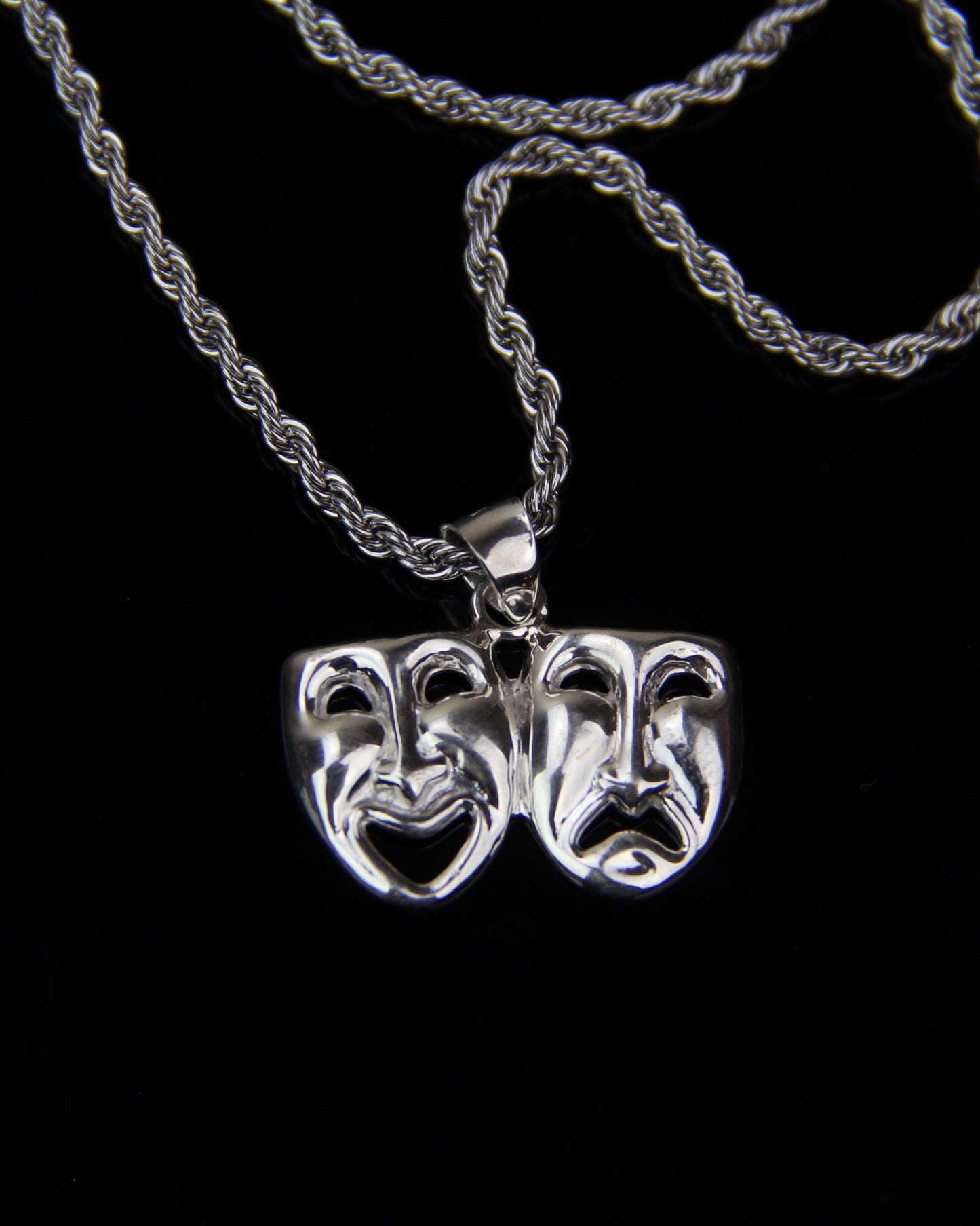 SMILE NOW CRY LATER NECKLACE
