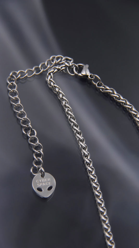 SKULL CANDLE NECKLACE