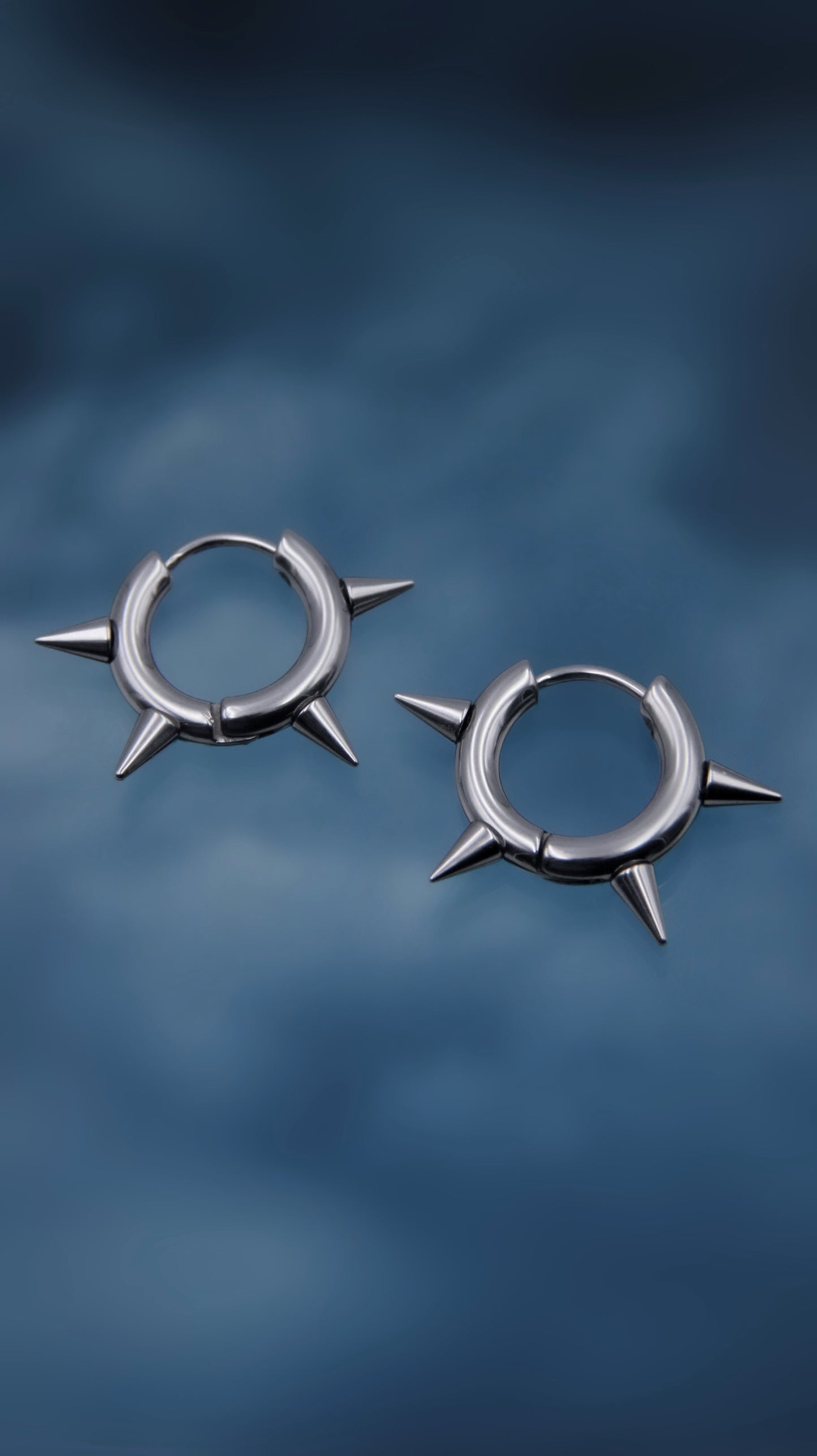 PSYCHO SPIKE EARRINGS
