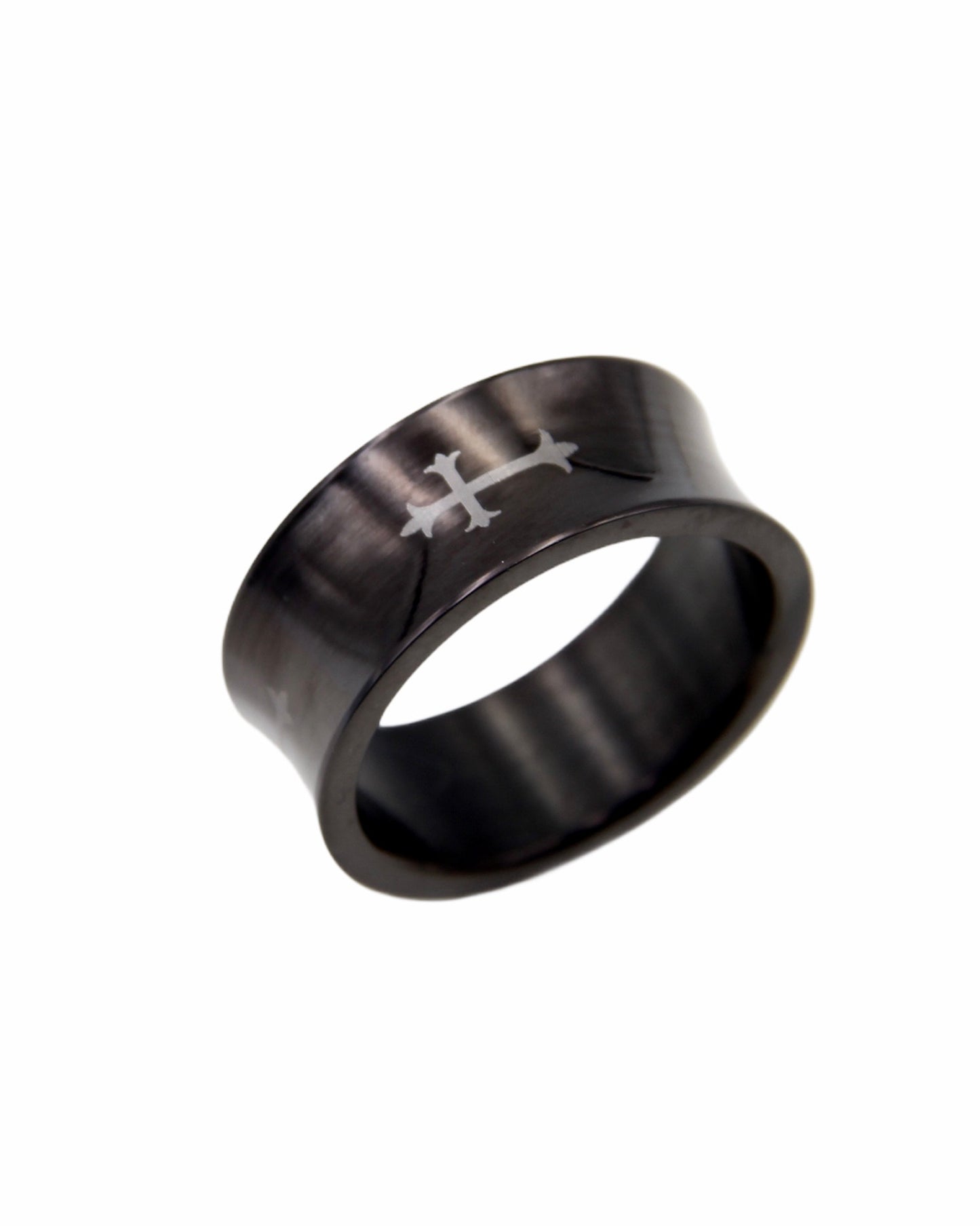 BLACK GOTH CROSS RING