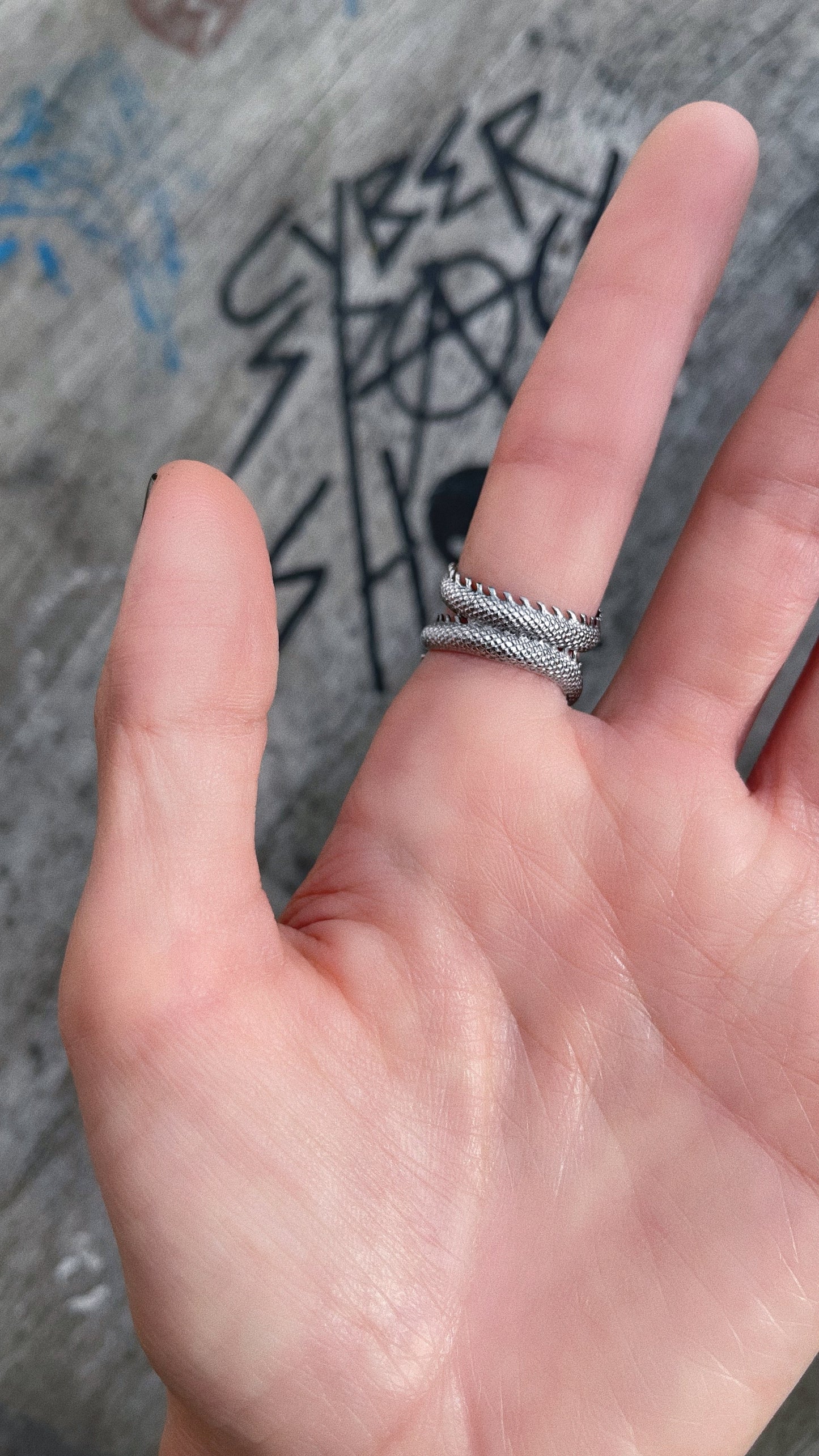 DRAGON RING