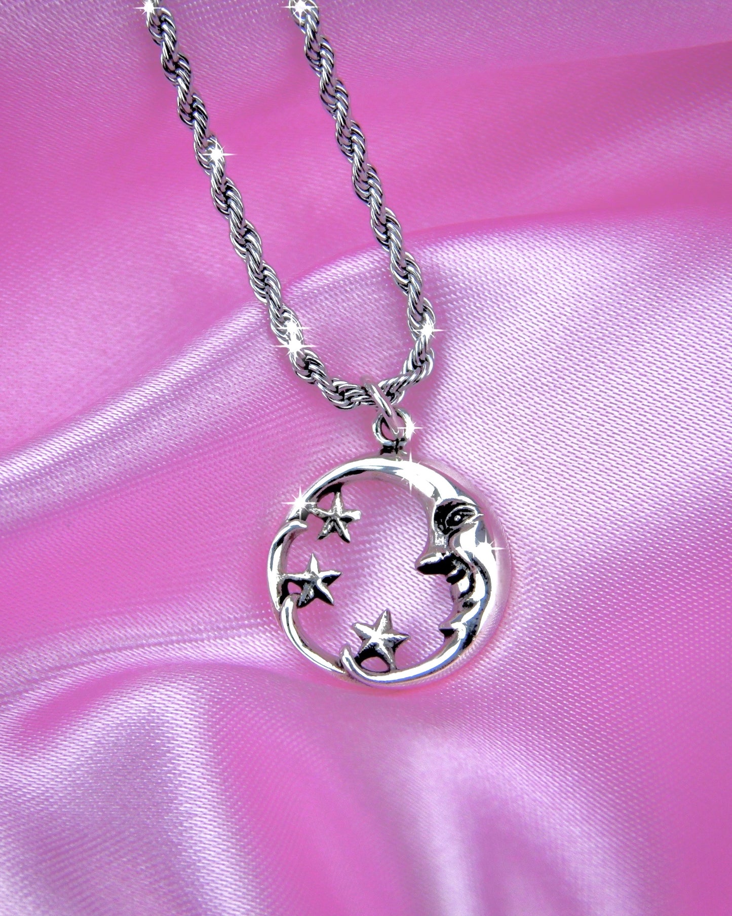 MOONSHINE NECKLACE