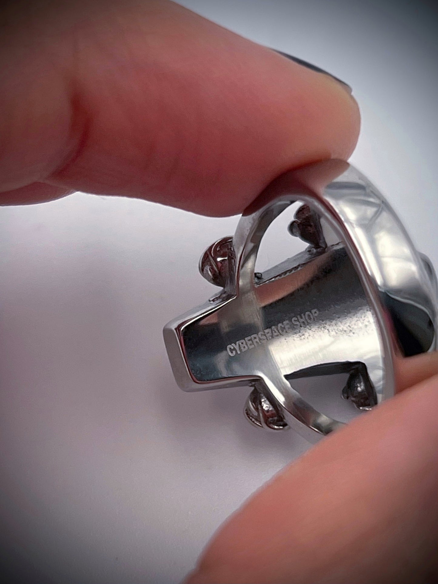 COFFIN RING