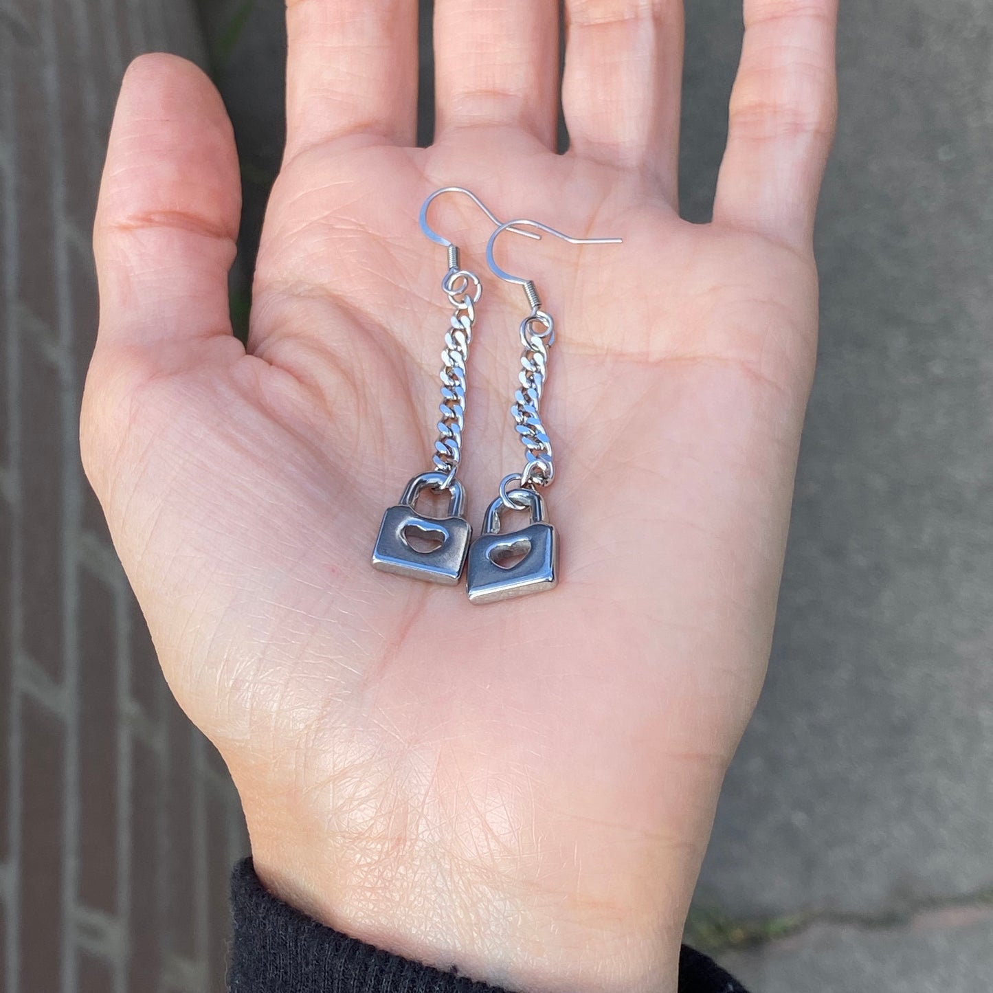 HEART LOCK EARRINGS