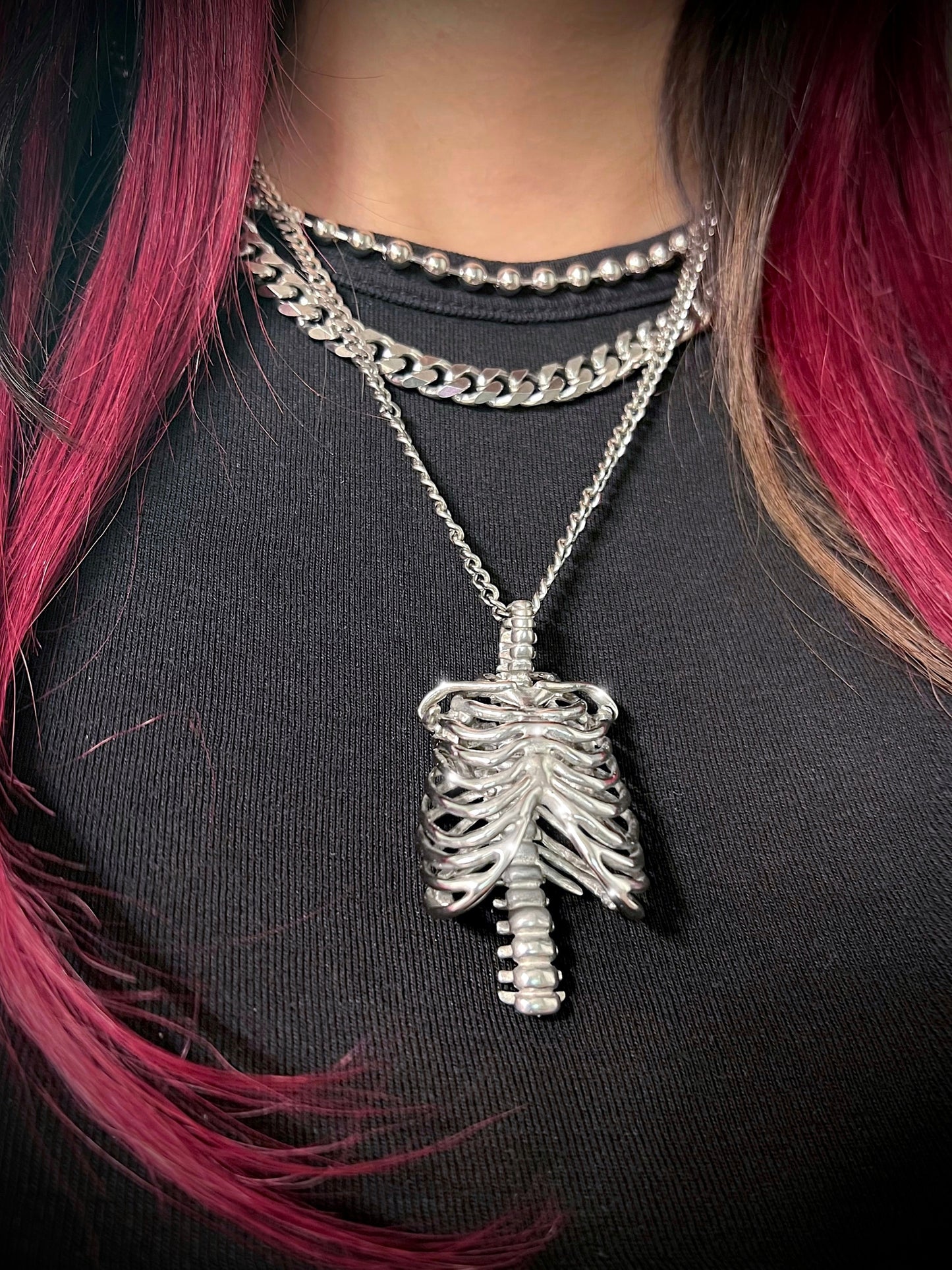 RIBCAGE NECKLACE