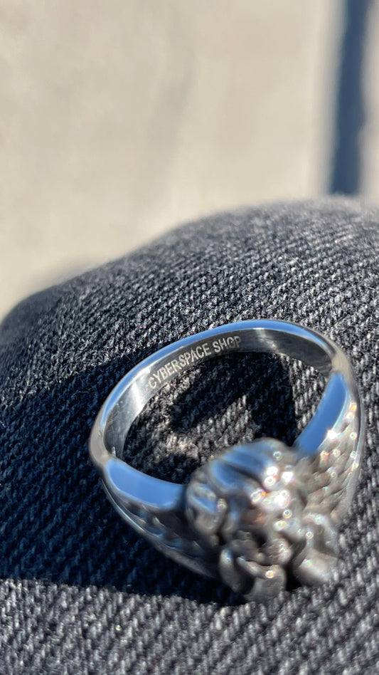 DAYDREAMING ANGEL RING