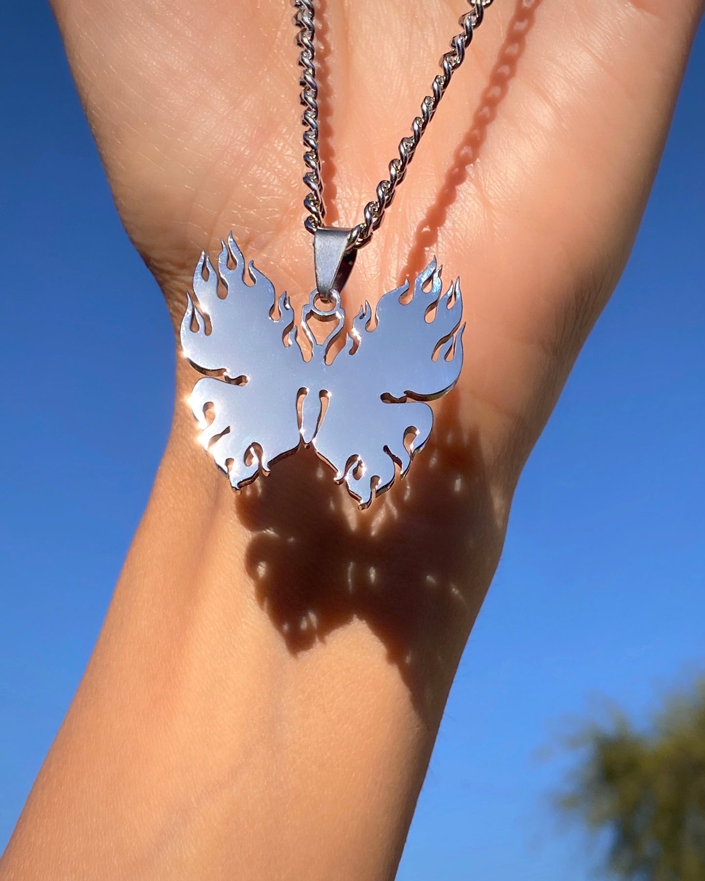 FLAMING BUTTERFLY NECKLACE