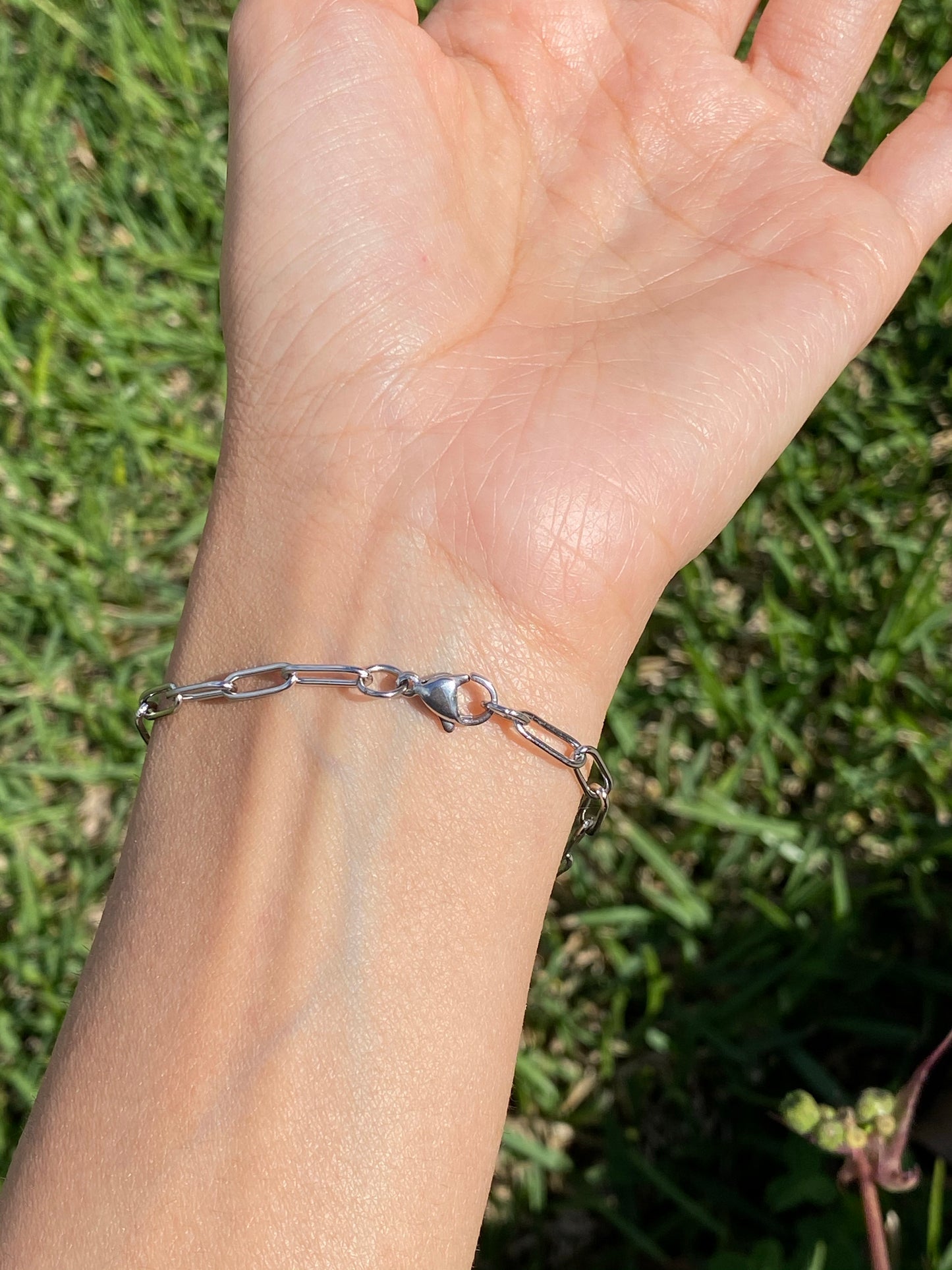 THE PAPER CLIP BRACELET