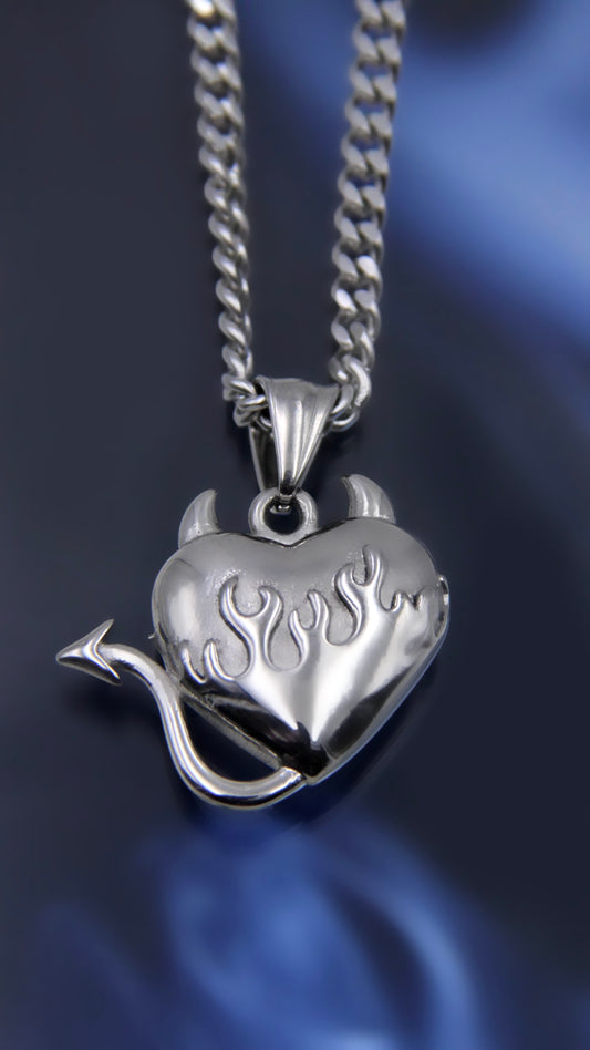 DEVILISH HEART NECKLACE