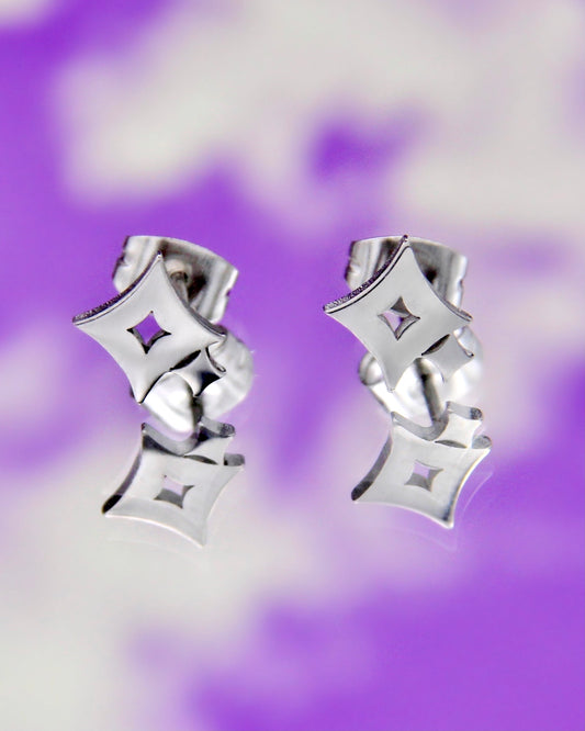 TWINKLE STUD EARRINGS