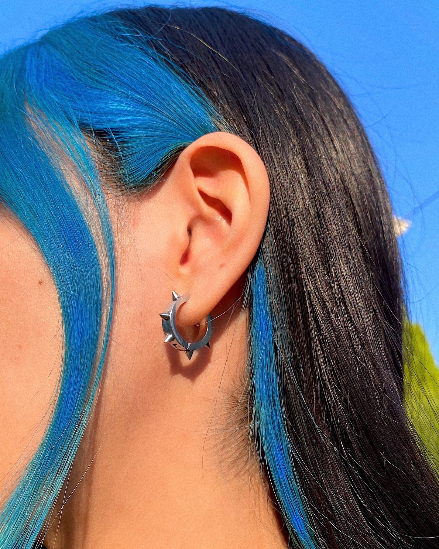 SKATER SPIKE HOOP EARRINGS