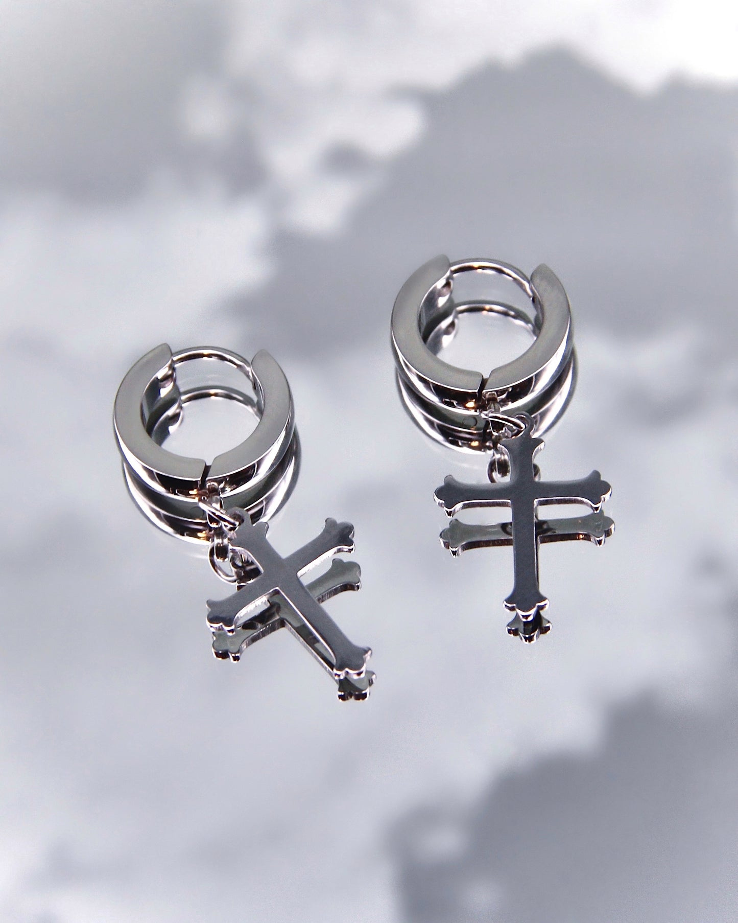 SINNER CROSS EARRINGS