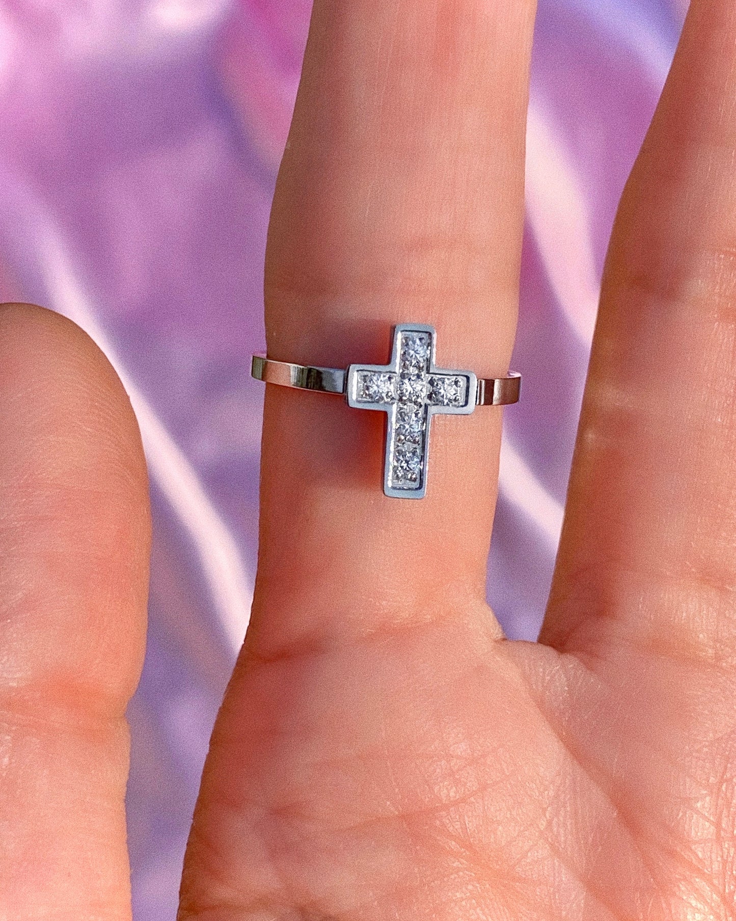 GLITZ CROSS RING