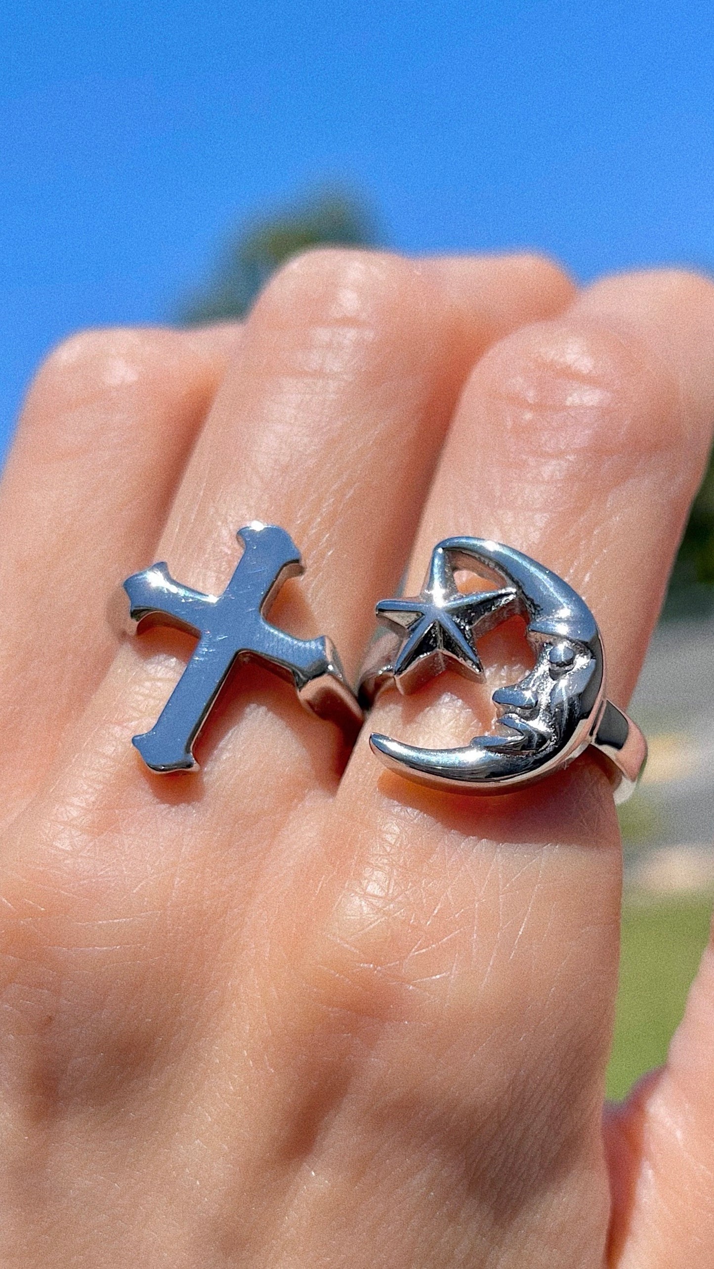 SINNER CROSS RING