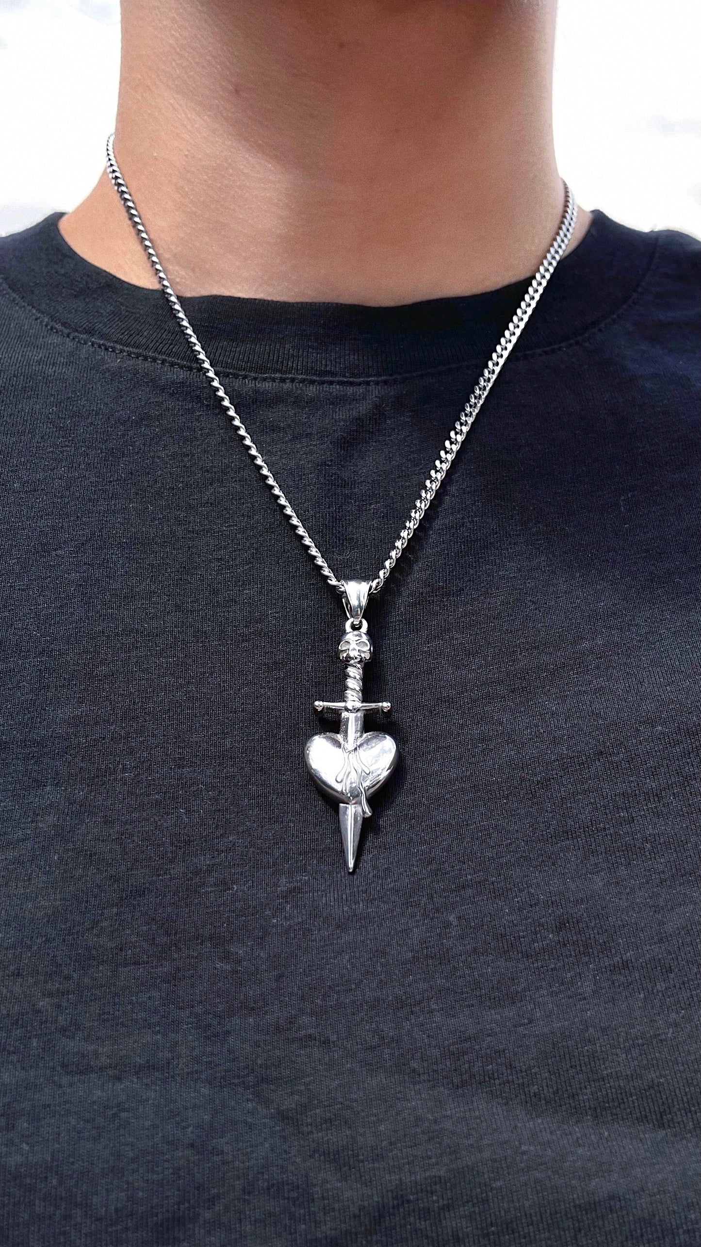 PIERCED HEART NECKLACE