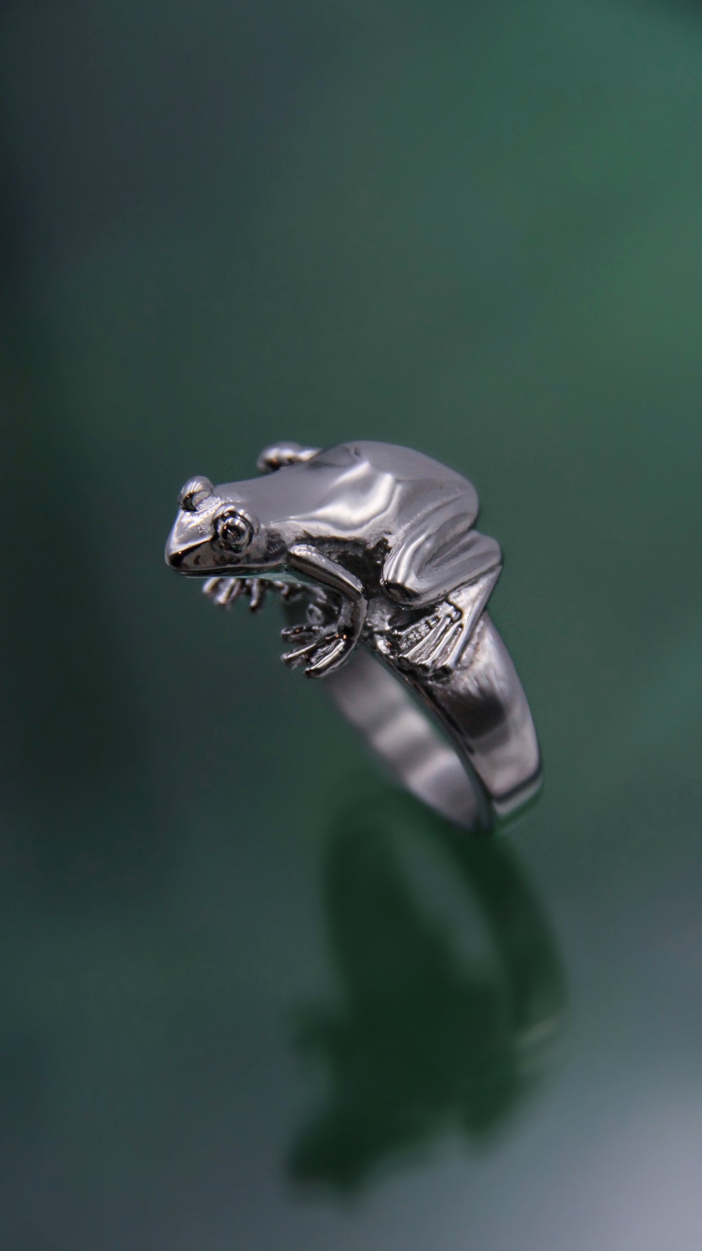 FROG RING
