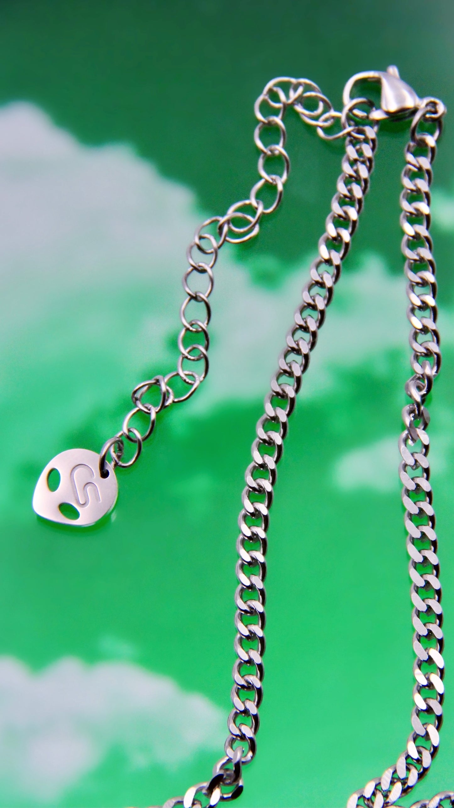 Y2K DRAGON NECKLACE