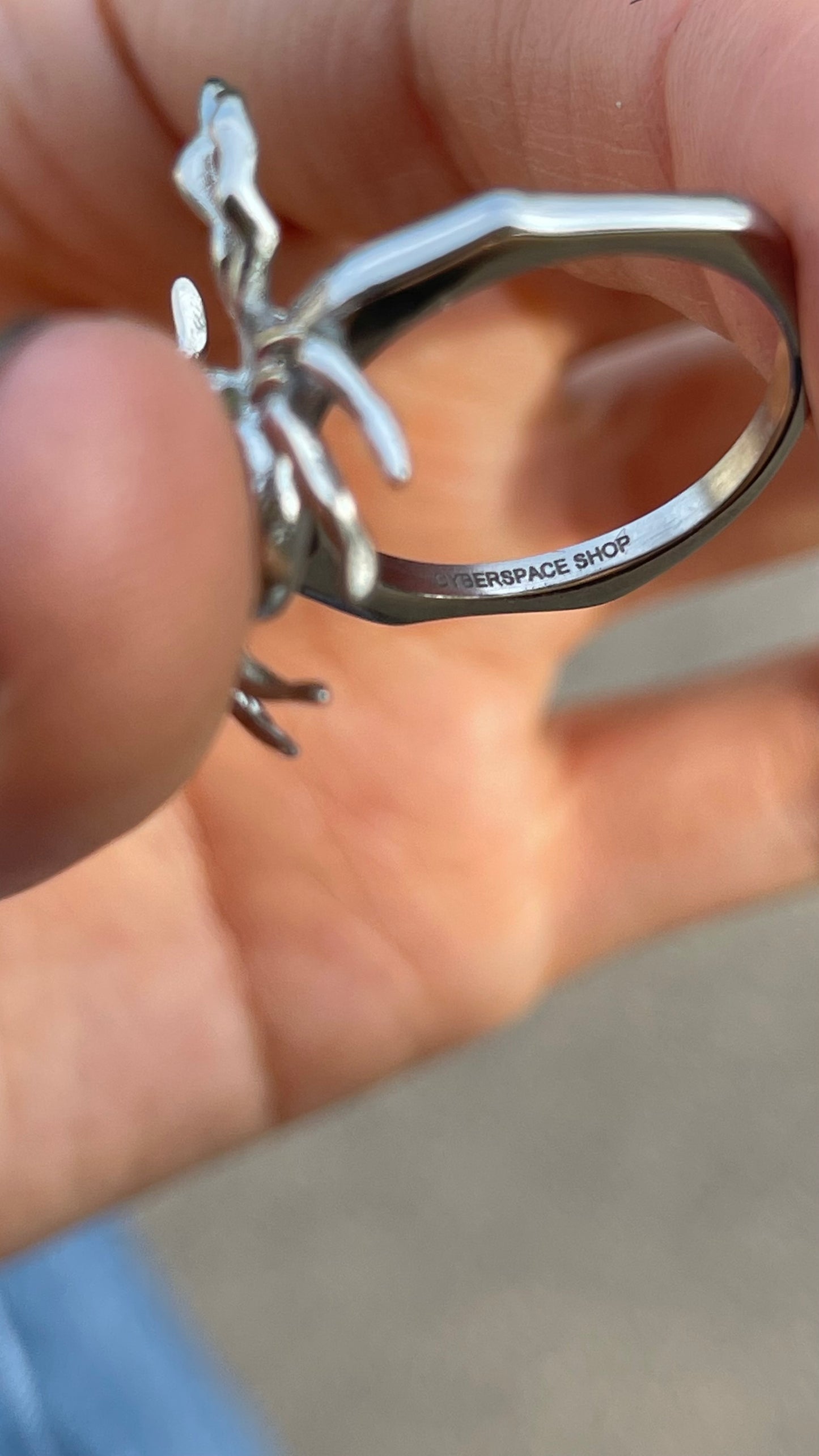 WICKED 8 SPIDER RING