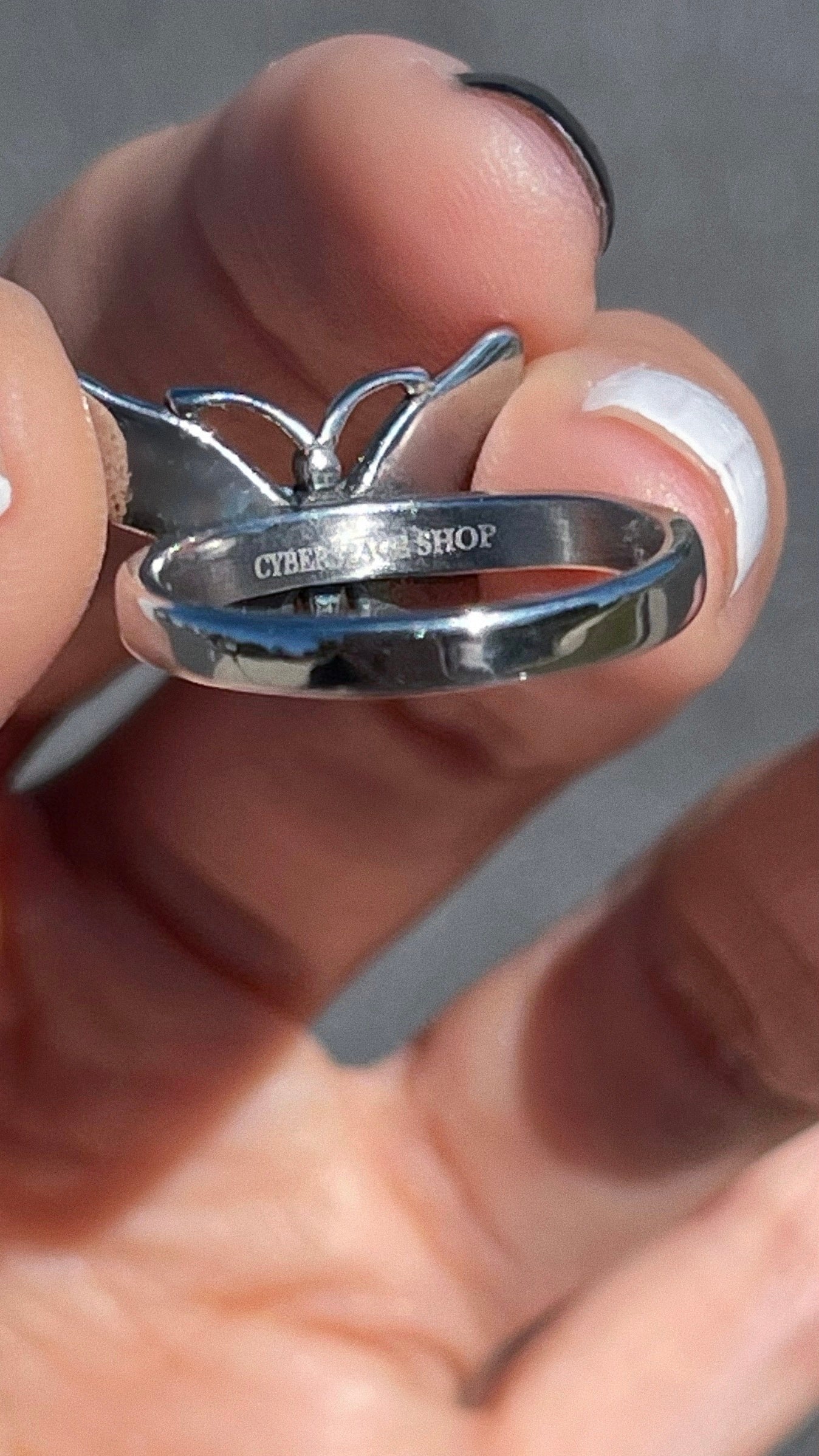 BUTTERFLY RING