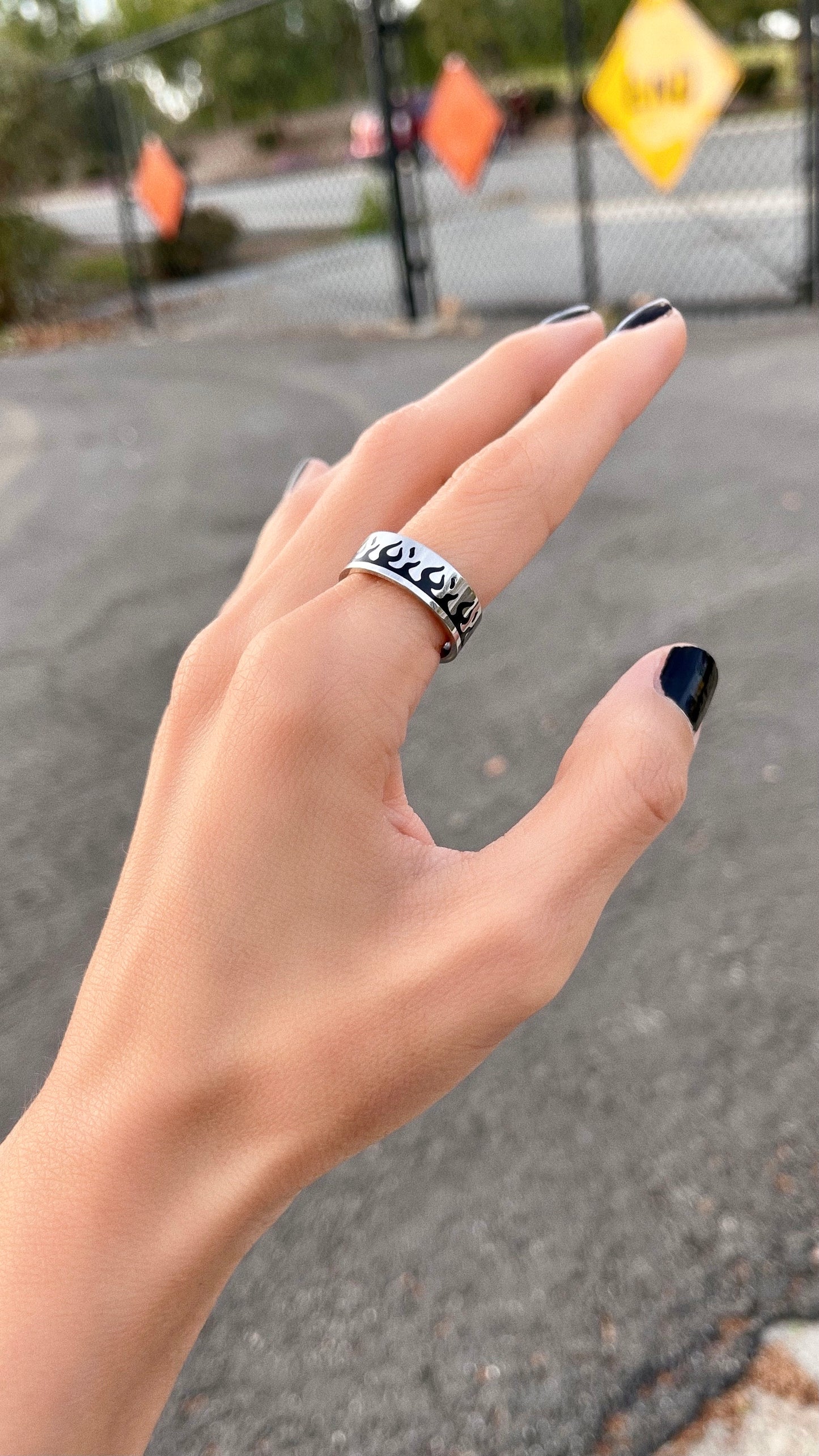 ETERNAL FLAME RING