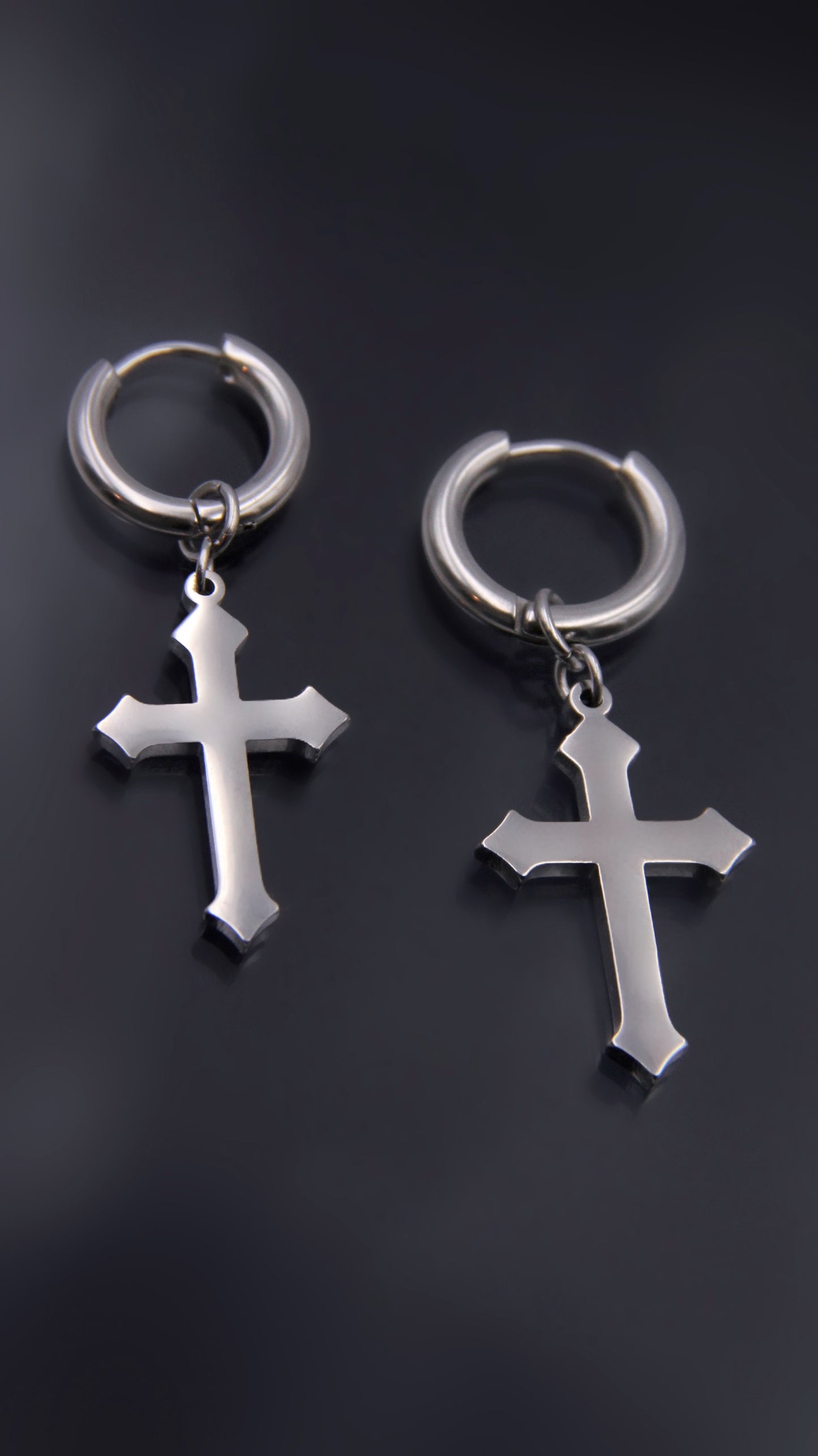 POINTED CROSS EARRINGS