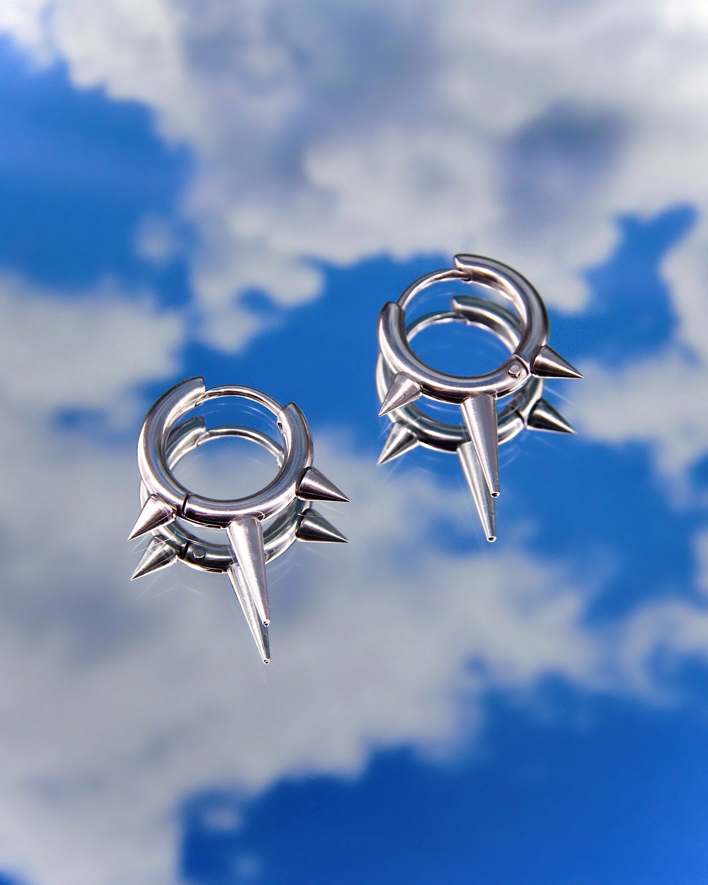 LIBERTY SPIKE HOOP EARRINGS