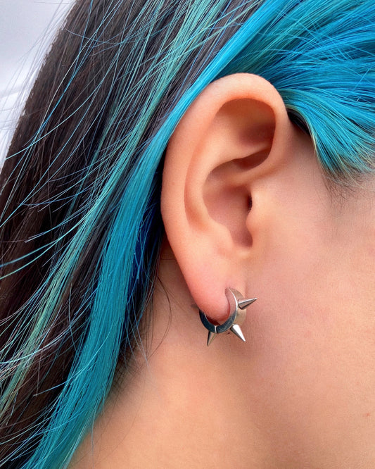 ULTIMATE SPIKE HOOPS