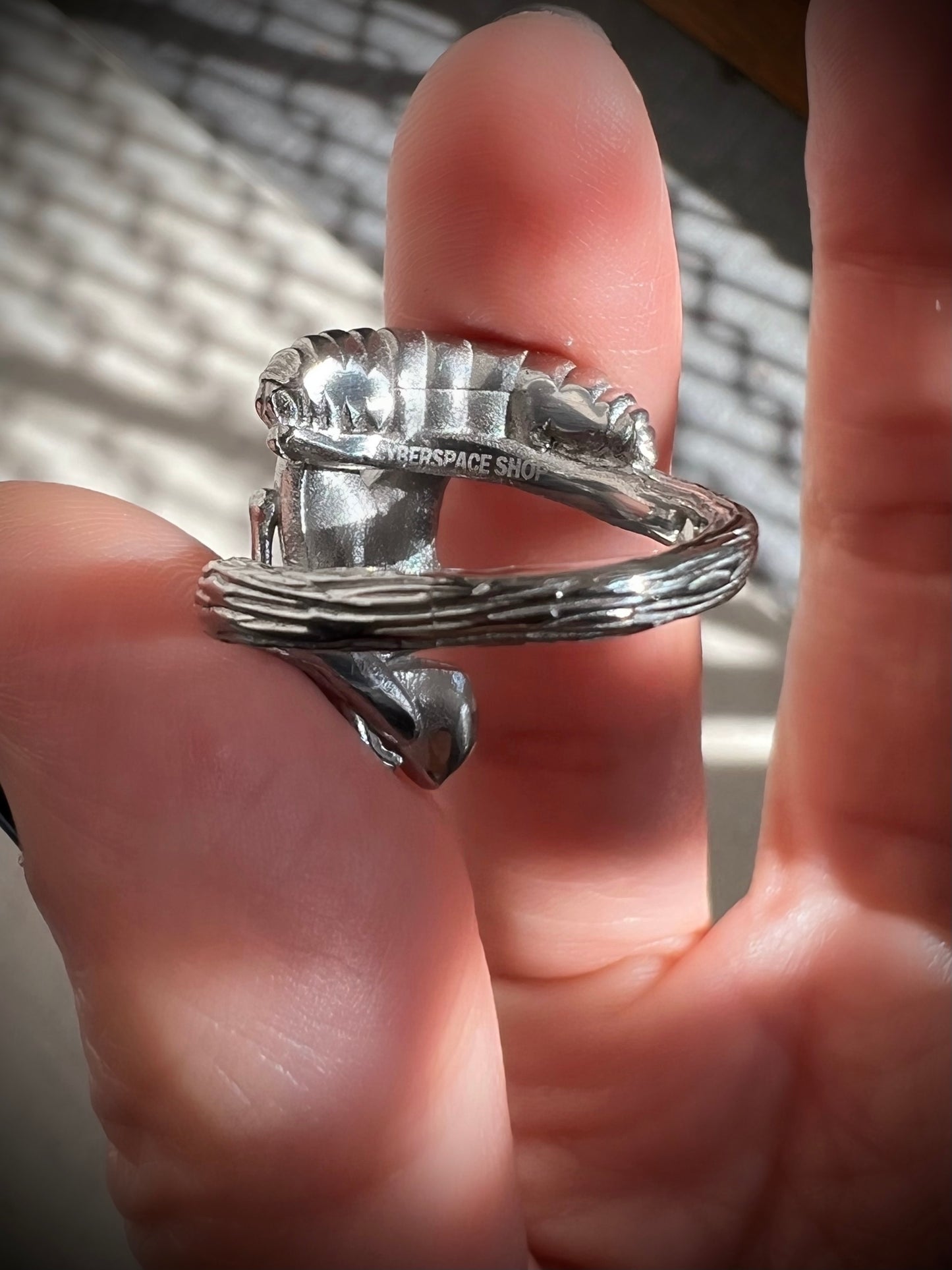 CATERPILLAR BUTTERFLY RING