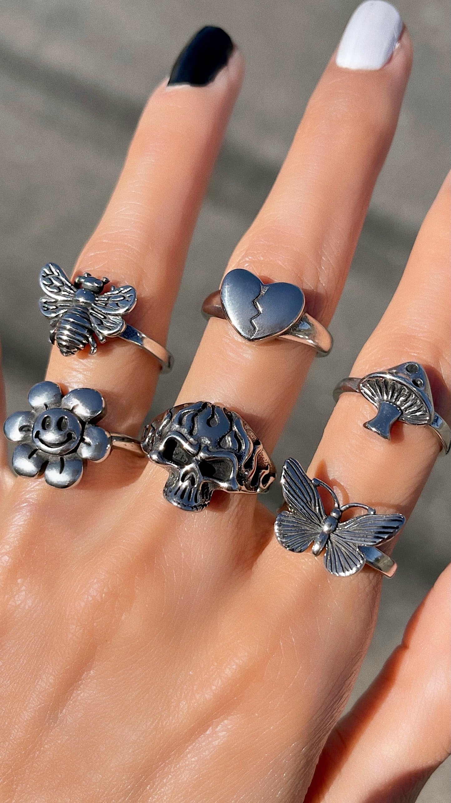 FLAME SKULL RING
