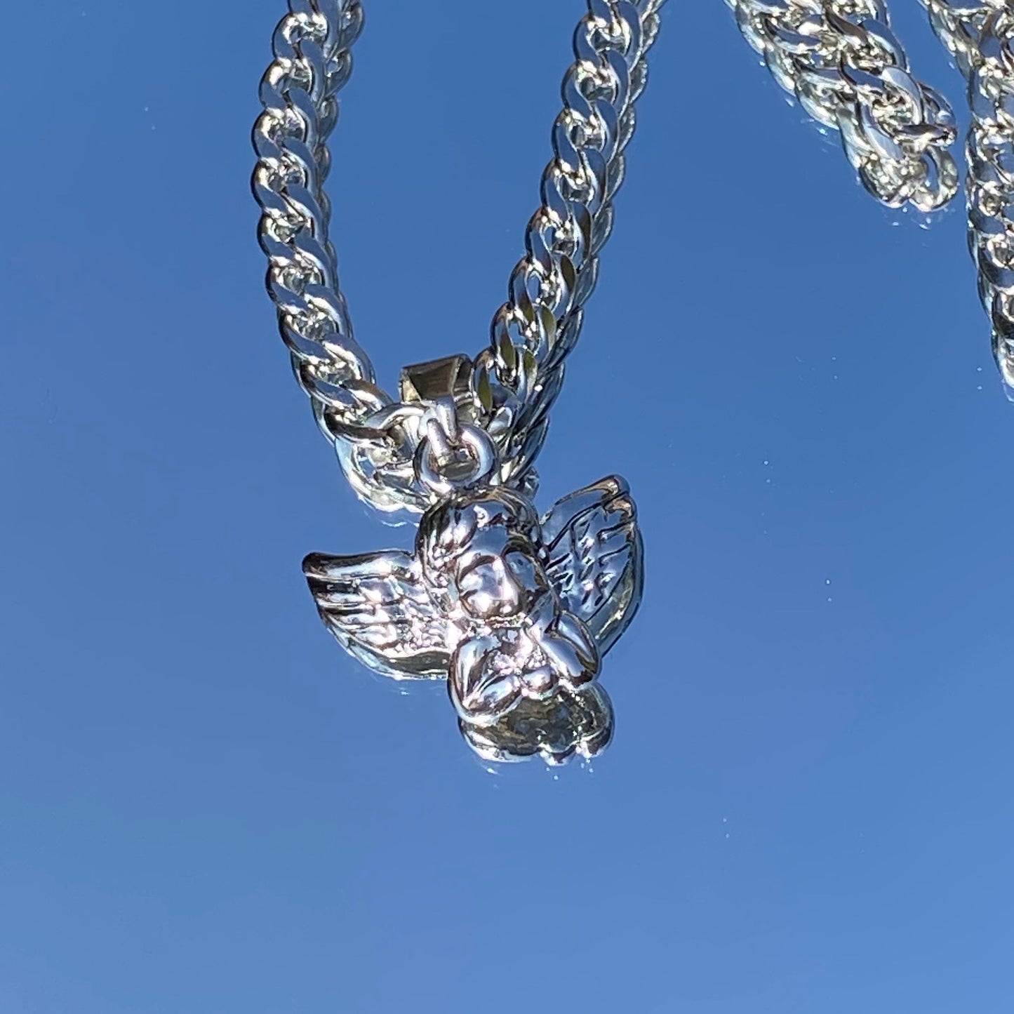 DAYDREAMING ANGEL NECKLACE