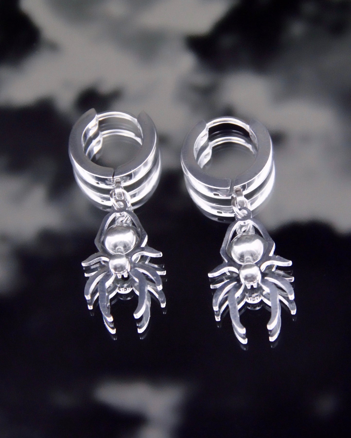 WICKED SPIDER EARRINGS