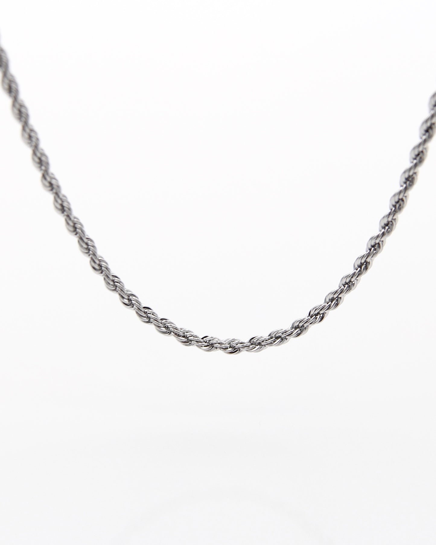 ROPE CHAIN NECKLACE