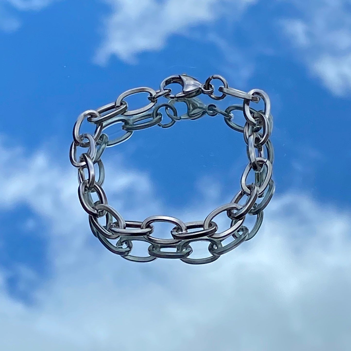 THE CLASSIC CHAIN BRACELET